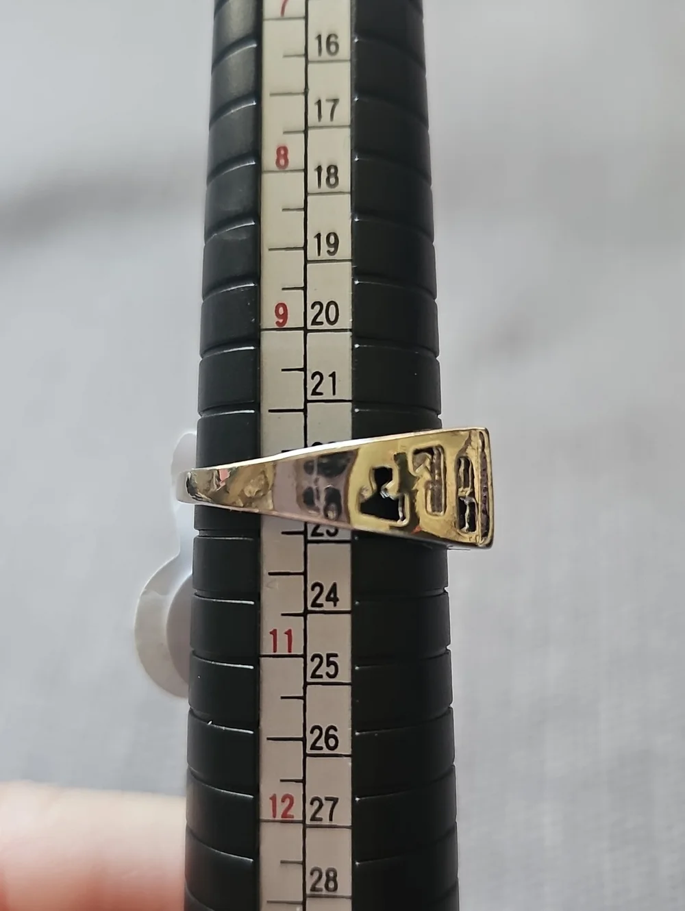 Silver Faux Black Onyx Accent Ring with Clear Stones Size 10